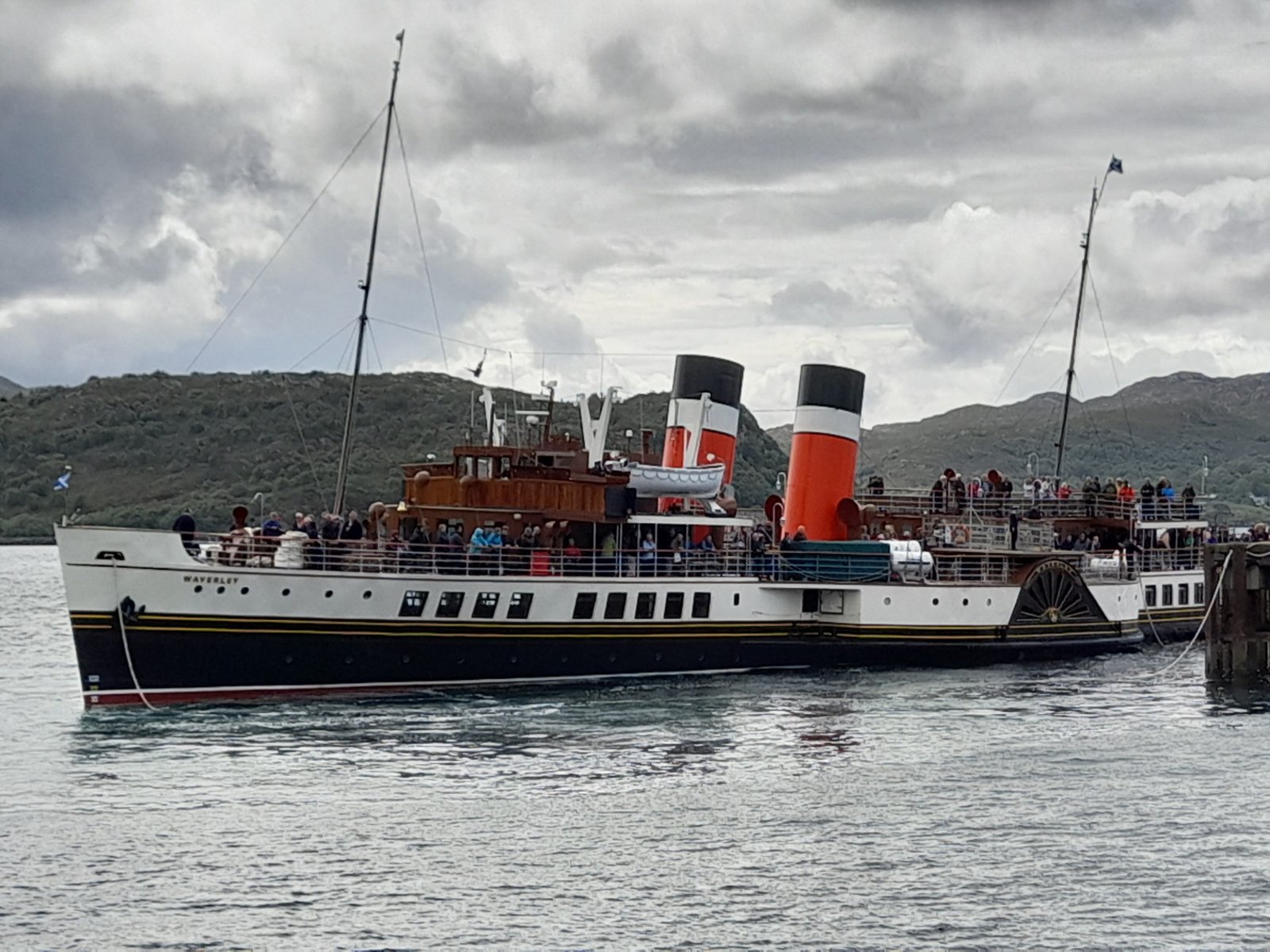 View of the steamer called the Waverley